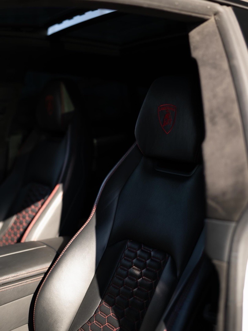 Lamborghini URUS Gallery Image