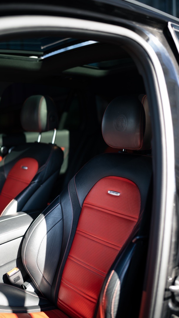 Mercedes-AMG GLC 63 Gallery Image